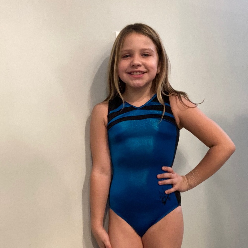 I’m selling a GK Aly Raisman Leotard